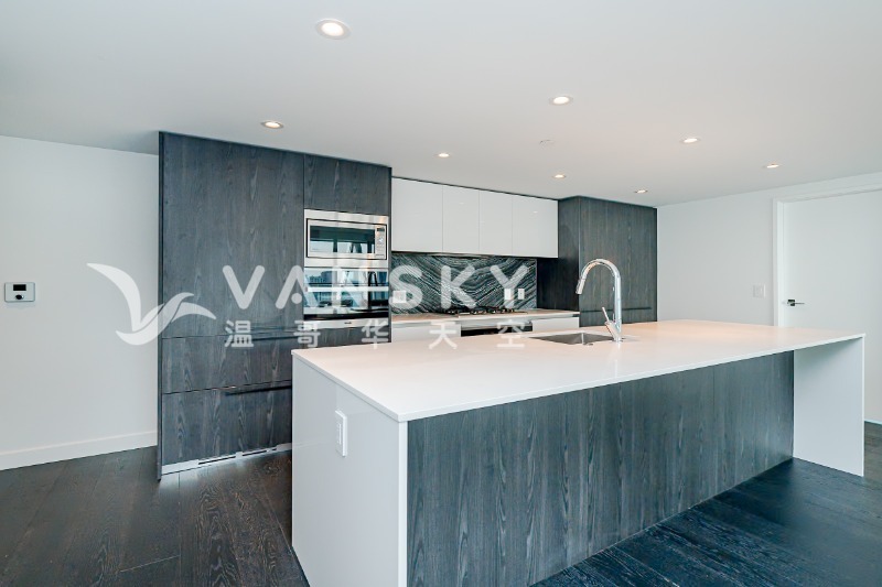 260420115752_2703-1111 Richards St Vancouver260206147.jpg